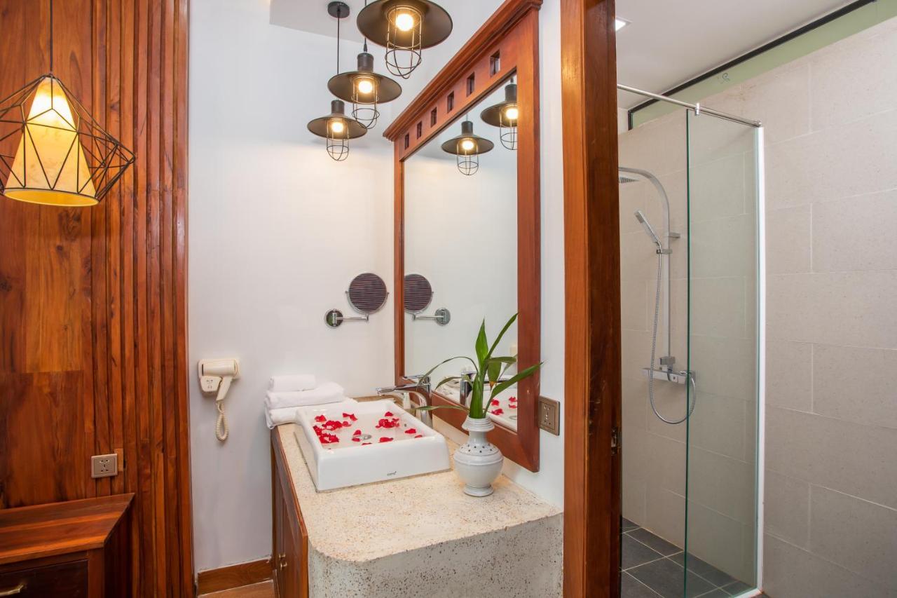 Cambana La Riviere Boutique Hotel Battambang Buitenkant foto