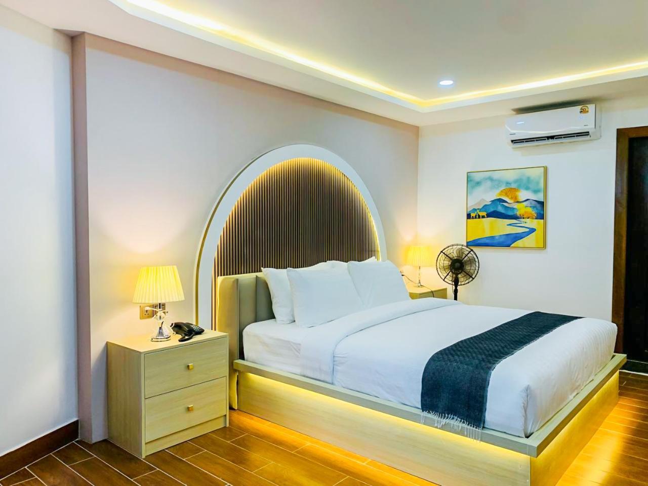 Cambana La Riviere Boutique Hotel Battambang Buitenkant foto