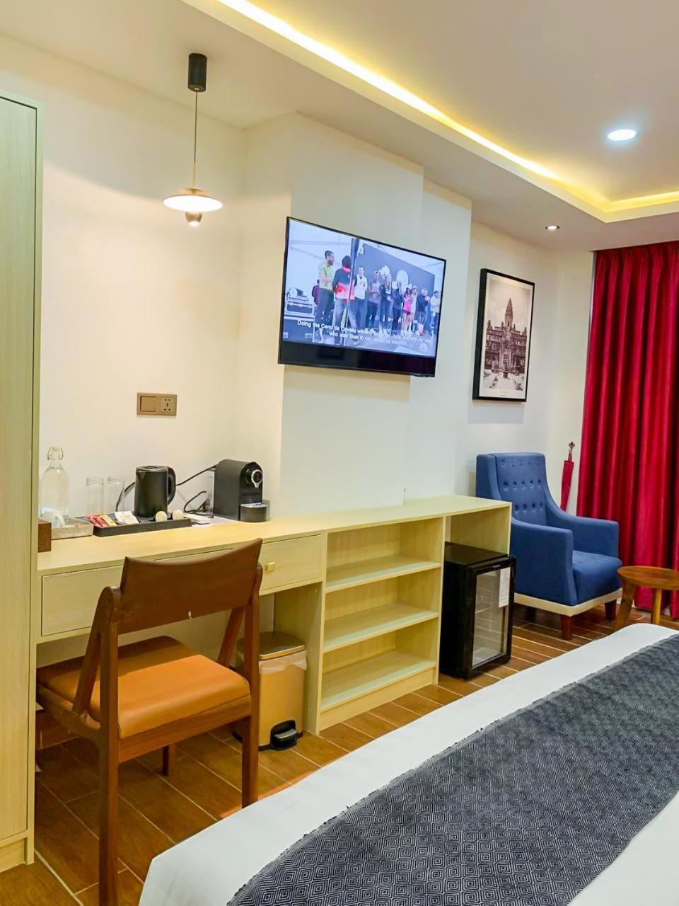 Cambana La Riviere Boutique Hotel Battambang Kamer foto